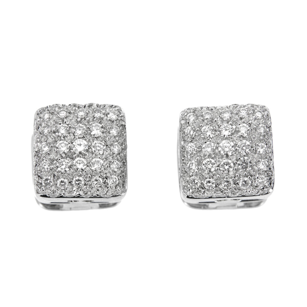 Square earrings with diamonds