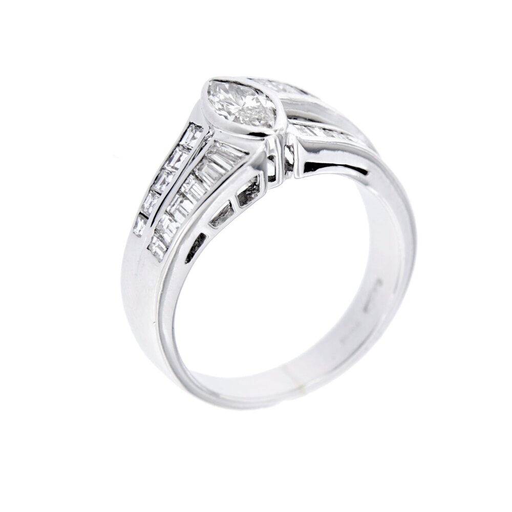anello oro bianco con diamanti 4
