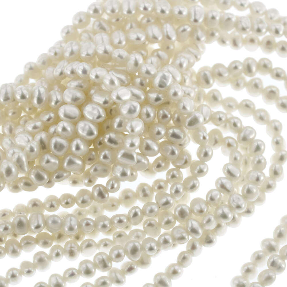Collana multifilo di perle
