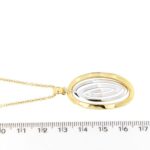 collana oro con ciondolo ovale foto paragone righello per misura gioiello in cm