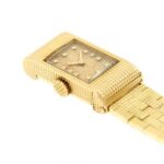 zoom dettaglio quadrante di orologio Boucheron oro giallo