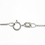 collana con ciondolo con diamanti