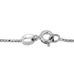 Dettaglio chiusura oro bianco collana con croce e diamanti