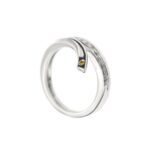 anello riviere contrarie oro bianco a forma di serpente con diamanti