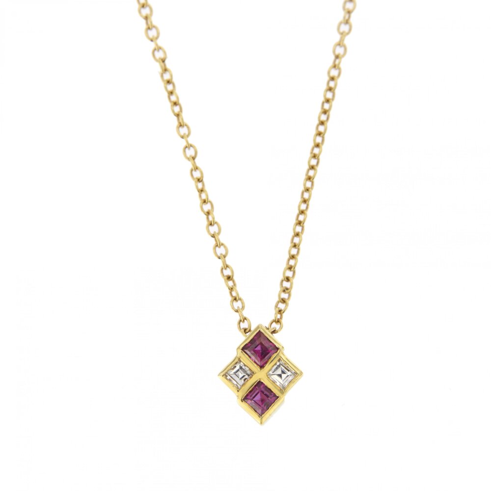 collana oro giallo con pendente con rubini e diamanti 3