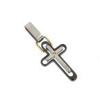 Cross pendant with diamond