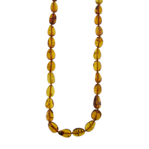 Collana lunga di ambra ovale irregolare con chiusura in oro giallo 18 kt a molla marinaio.