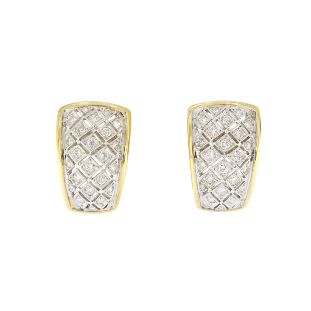 Lobe earrings with diamonds