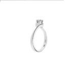 Anello solitario oro bianco con diamante 9