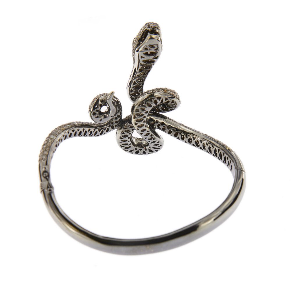 30442_bracciale-rigido-oro-bianco-serpente-diamanti 1g