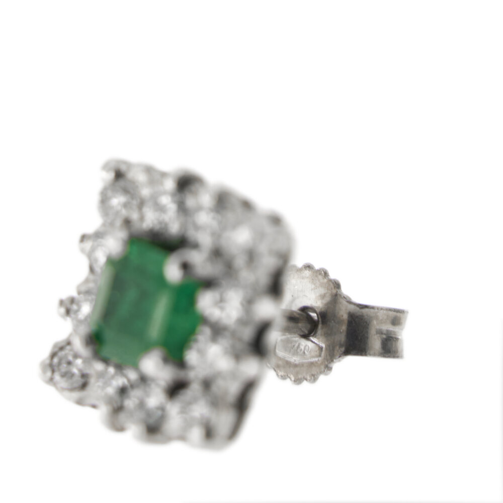 1609-orecchini-lobo-oro-smeraldo-diamanti 6