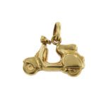 22313-ciondolo-oro-moto-vespa 50