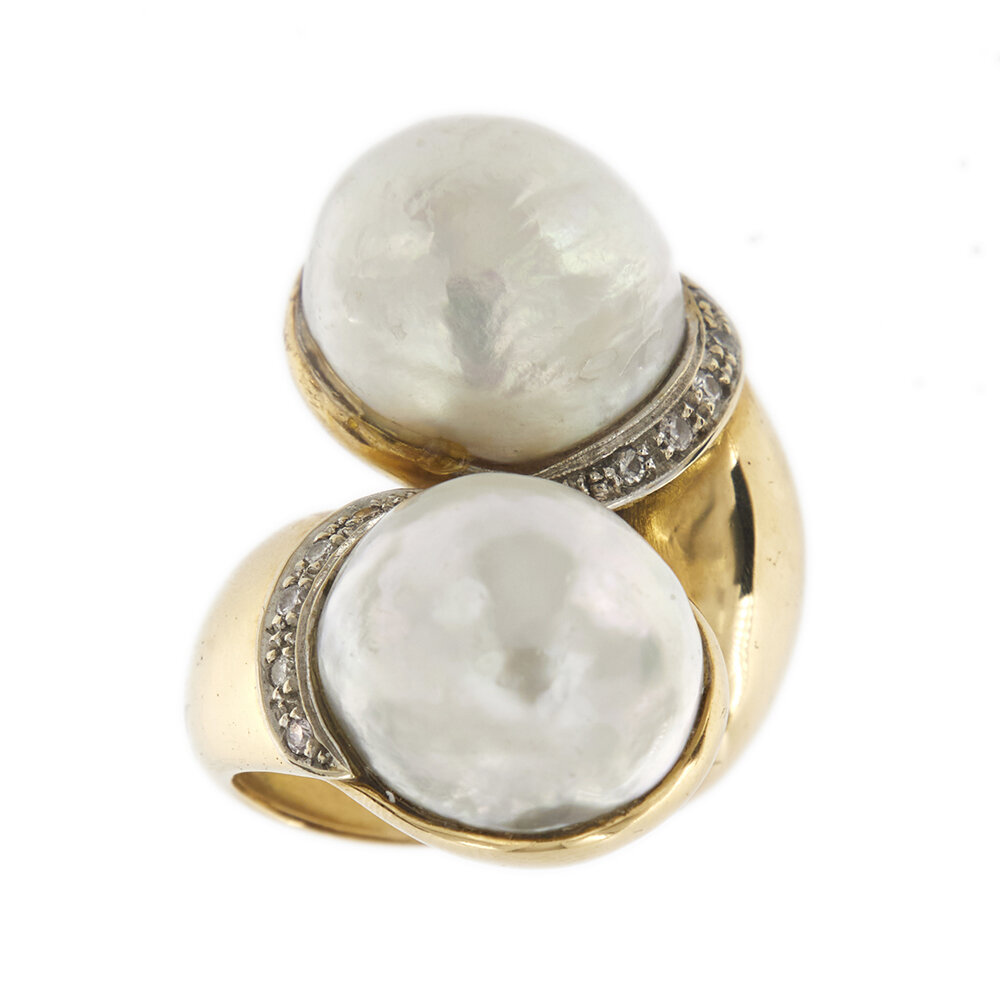 27009-anello-oro-diamanti-perle 1