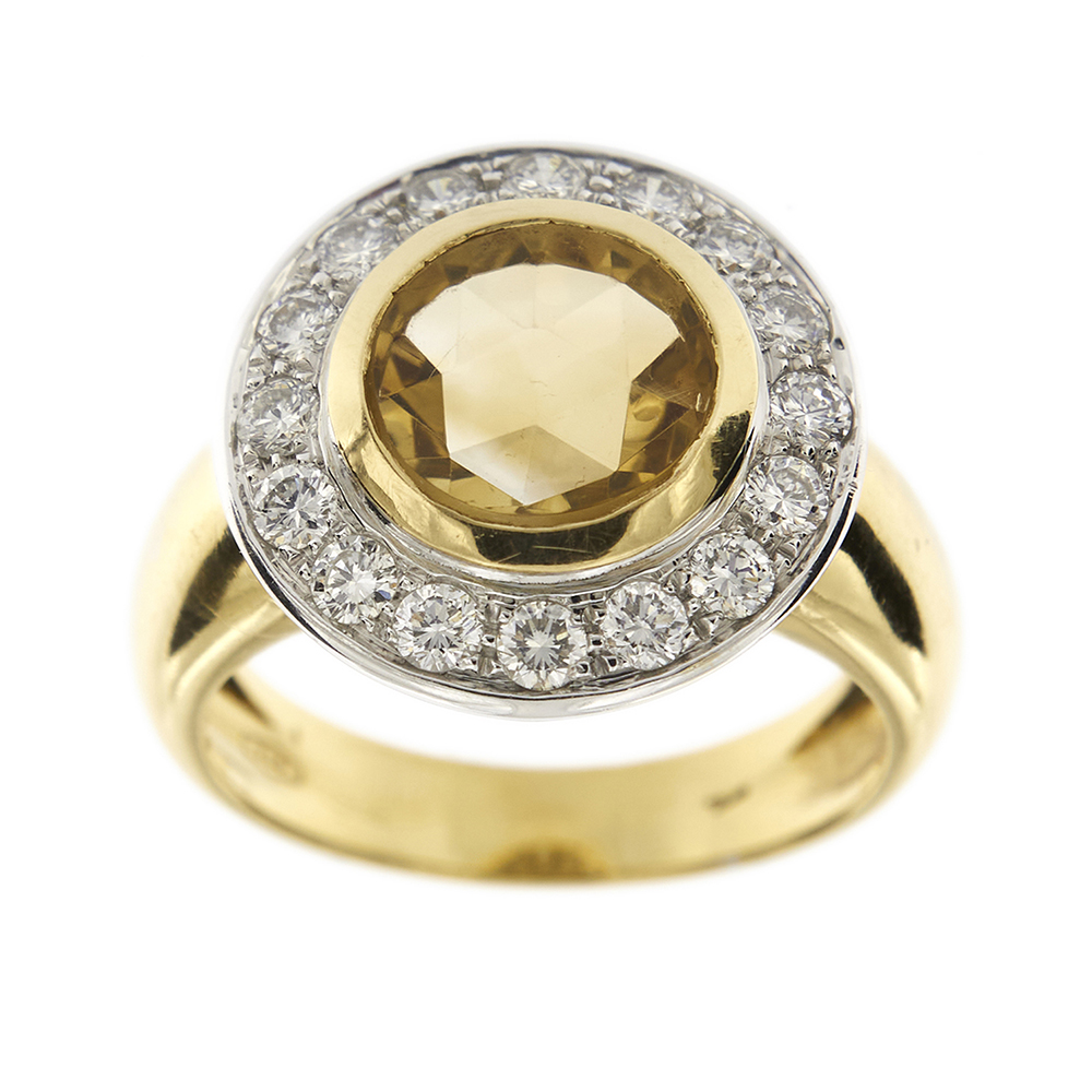 Citrine quartz and diamonds ring