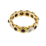 anello eternelle due ori con diamanti e zaffiri in oro giallo e in oro bianco retro e interno