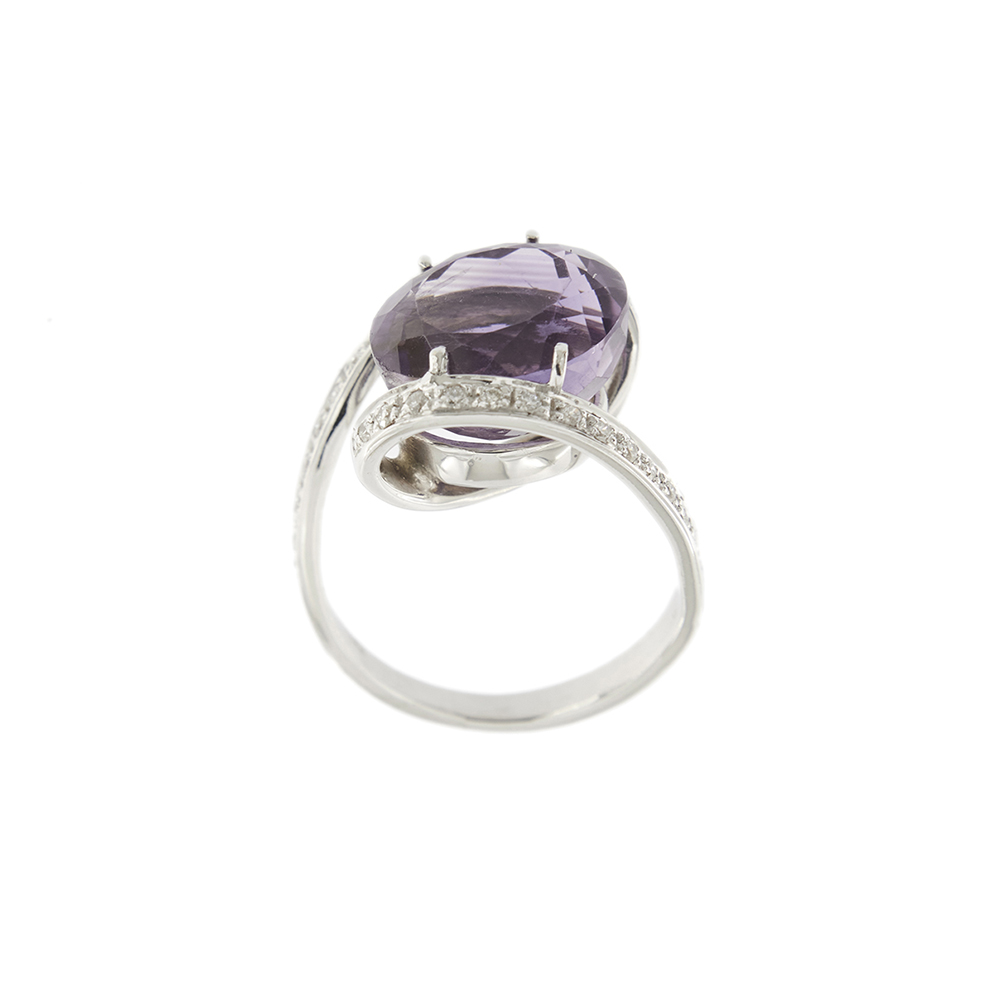 29391-anello-oro-ametista-diamanti 1