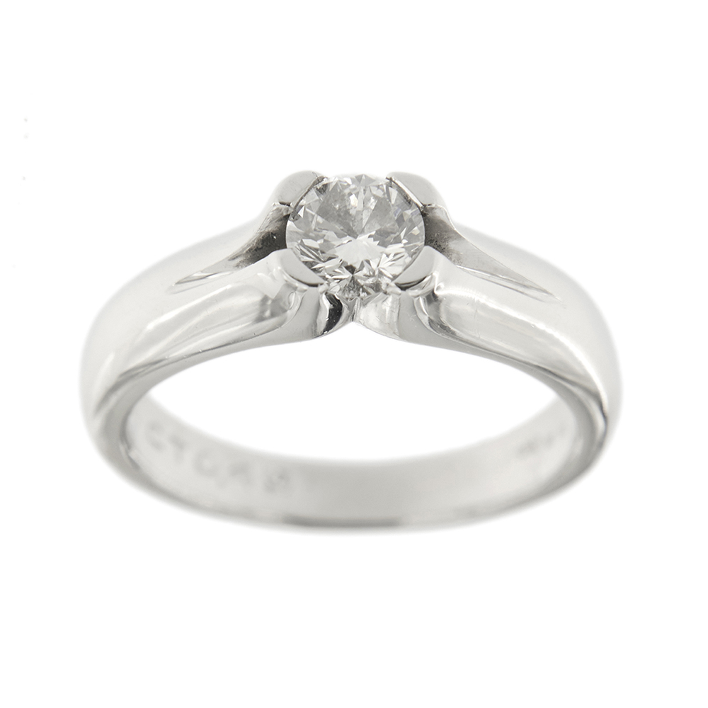 Solitaire ring with 0.49 ct diamond