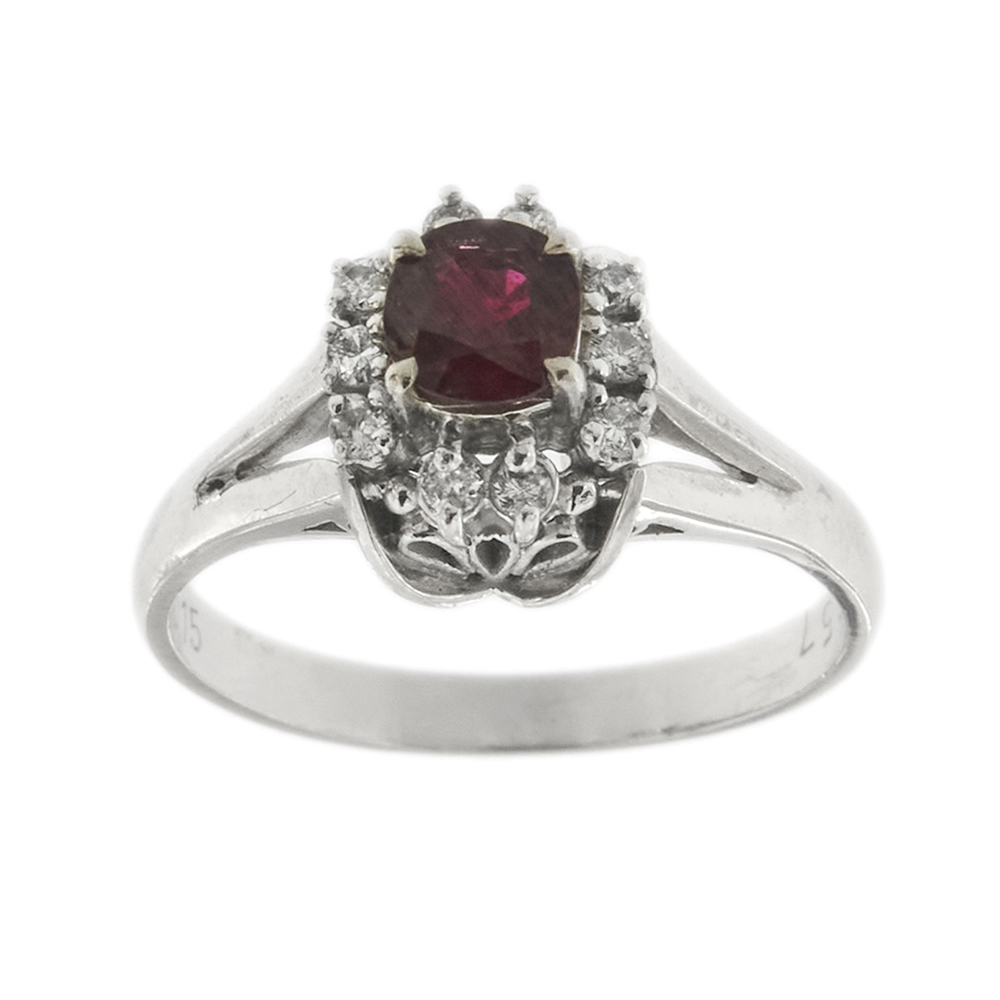 Garnet and diamonds ring