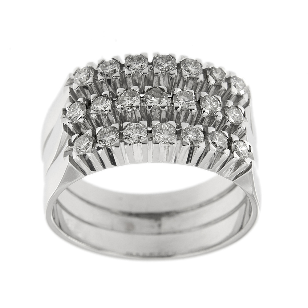 Triple riviere ring with 1.05 ct diamonds