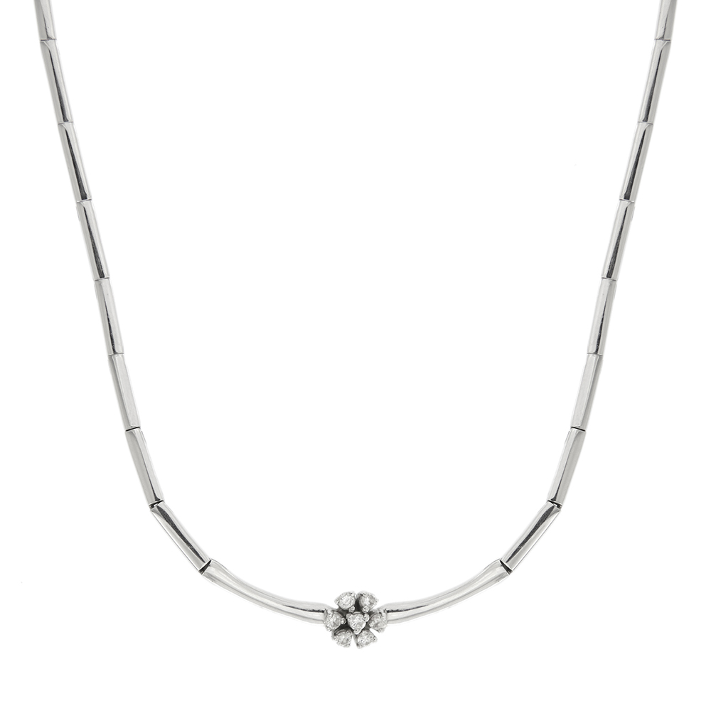 Semi-rigid necklace with diamonds