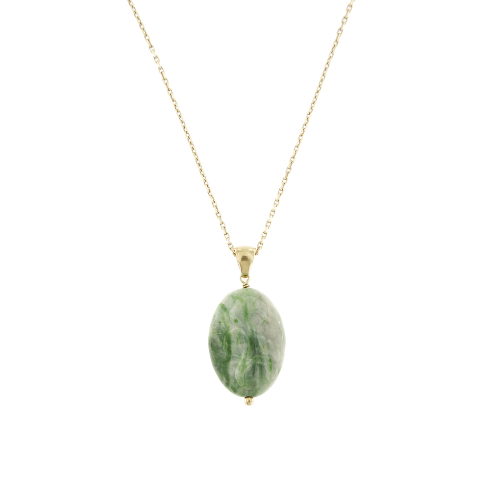 Jade pendant necklace