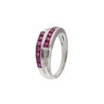 anello doppia riviere in oro bianco con diamanti e rubini lato 2