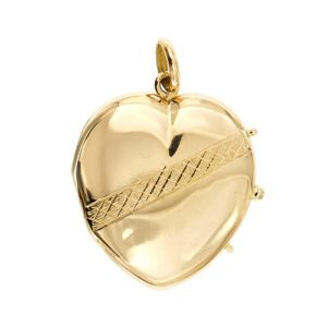 Ciondolo apribile a forma di cuore in oro giallo 18kt con decorazione a righe obliqua.