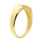 prospettiva di anello in oro giallo con righe in oro bianco e diamante da uomo