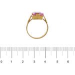 anello oro con zaffiro rosa foto paragone righello per misura gioiello in centimetri
