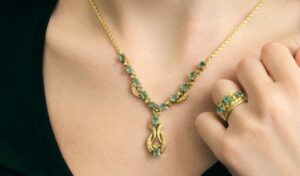 Foto per blog articolo su collane Collier in oro