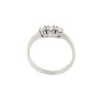 anello trilogy oro bianco con diamanti 1