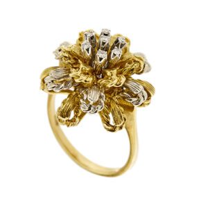 anello a fiore due ori lato