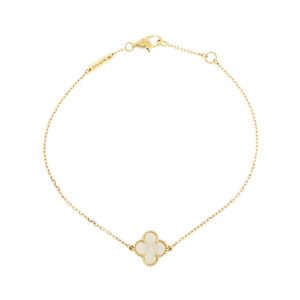 Bracciale maglia forzatina in oro giallo 18kt con quadrifoglio in madreperla con profilo perlato. Brand: Van Cleef & Arpels, collezione Sweet Alhambra. Questo gioiello ha la sua scatola originale e garanzia.