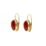 orecchini a monachella oro giallo con corallo