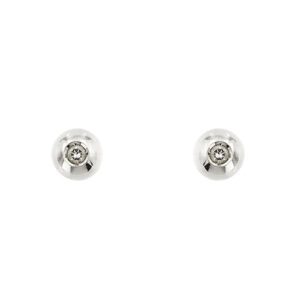 Orecchini a punti luce a cipollina in oro bianco 18kt con 2 diamanti taglio brillante da 0.08 ct cad. totale 0.16 ct - colore FG e purezza VS; chiusura con perno e farfallina.
