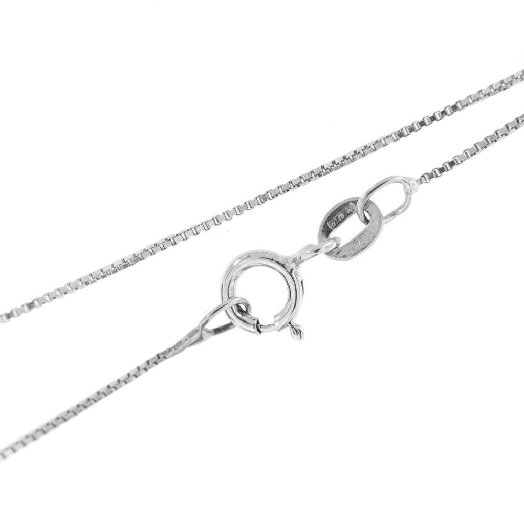 zoom dettaglio maglia e chiusura collana punto luce oro bianco con diamante e punzoni