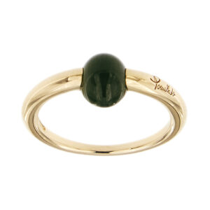 Anello in oro rosa 18kt con tormalina verde taglio cabochon della collezione M'ama non M'ama di Pomellato. Brand: Pomellato.