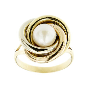Anello con perla d’acqua salata da 7.5-8 mm, colore avorio e intorno lavorazione in oro giallo, bianco e rosa 18kt.