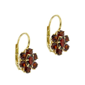 Orecchini fiore a monachella in oro giallo 18kt con granati: 2 ovali centrali e 12 rotondi intorno.