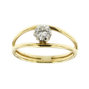 Anello solitario a doppio gambo in oro giallo 18kt con diamante taglio brillante da 0.42 ct, colore GH - purezza VVS.