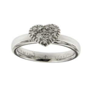Anello fede in oro bianco 18 kt con cuore impreziosito da 12 diamanti taglio brillante, totale 0,20 ct - colore FG, purezza VS.