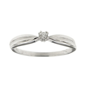 Anello solitario in oro bianco 18 kt con diamante taglio brillante da 0,04 ct - colore FG, purezza VS.